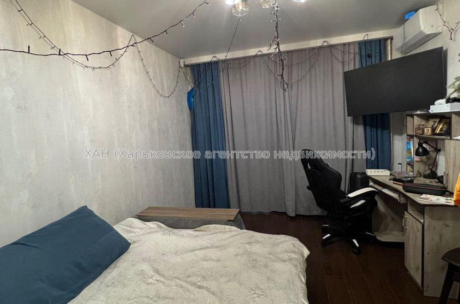 Продам квартиру, Дмитрия Антоновича бул. , 1 кім., 32 м², евроремонт 