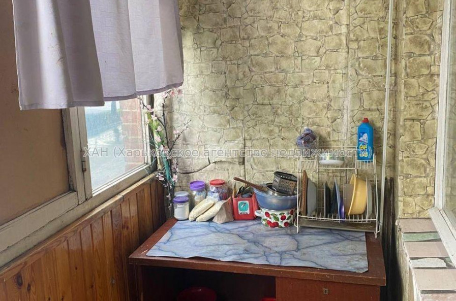 Продам квартиру, Библика ул. , 1 кім., 14 м², косметический ремонт 