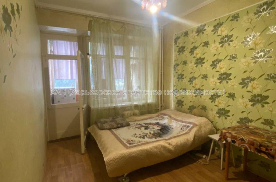 Продам квартиру, Библика ул. , 1 кім., 14 м², косметический ремонт 