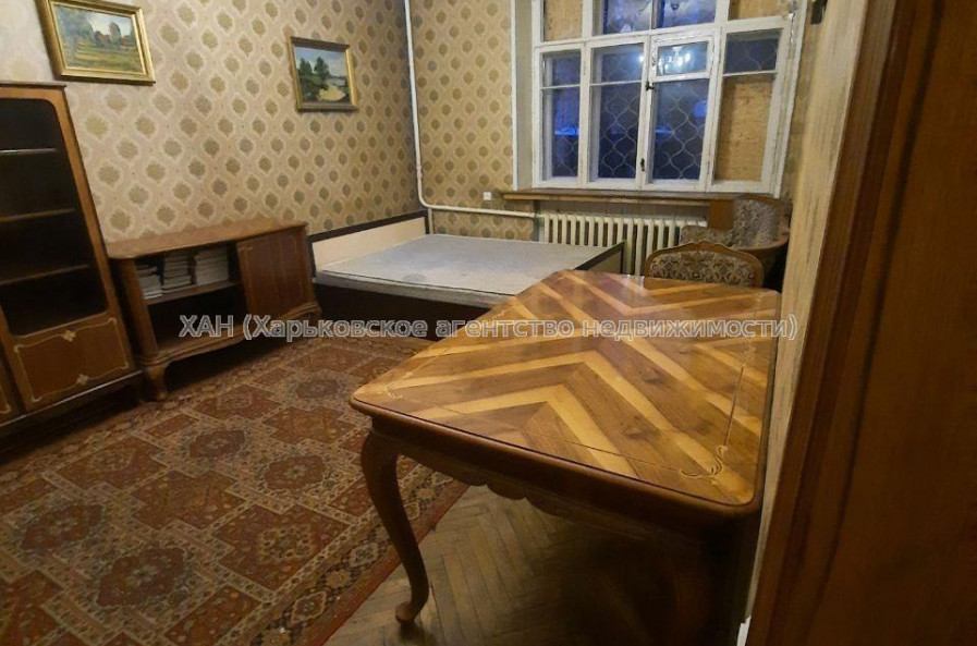 Продам квартиру, Чернышевская ул. , 3  ком., 74 м², косметический ремонт 