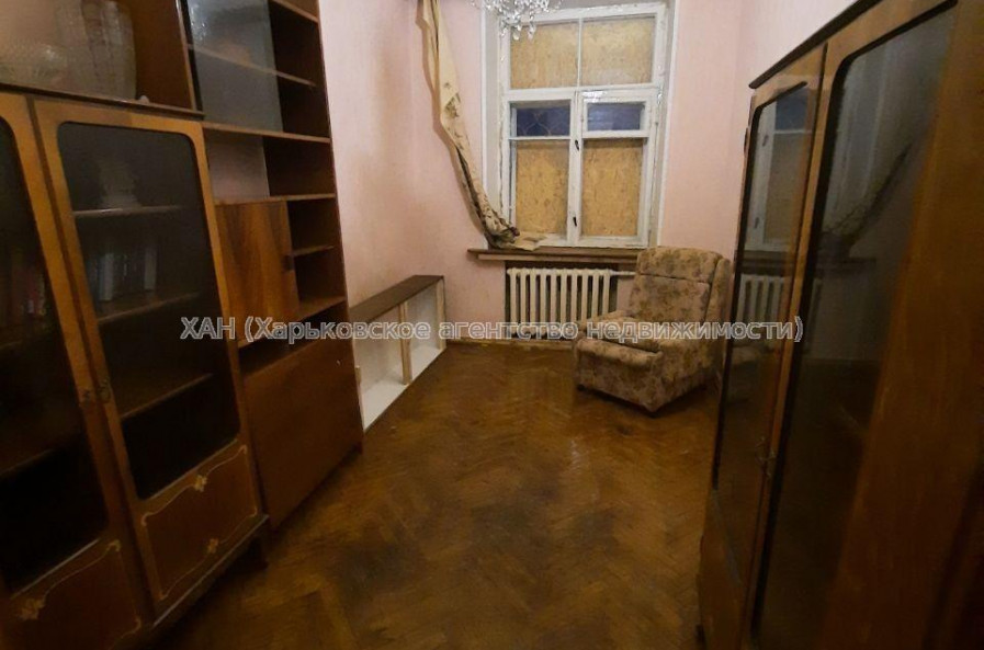 Продам квартиру, Чернышевская ул. , 3  ком., 74 м², косметический ремонт 
