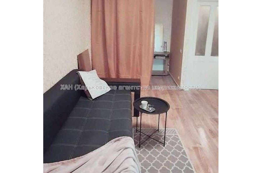 Продам квартиру, Старицкого ул. , 1  ком., 26 м², капитальный ремонт 