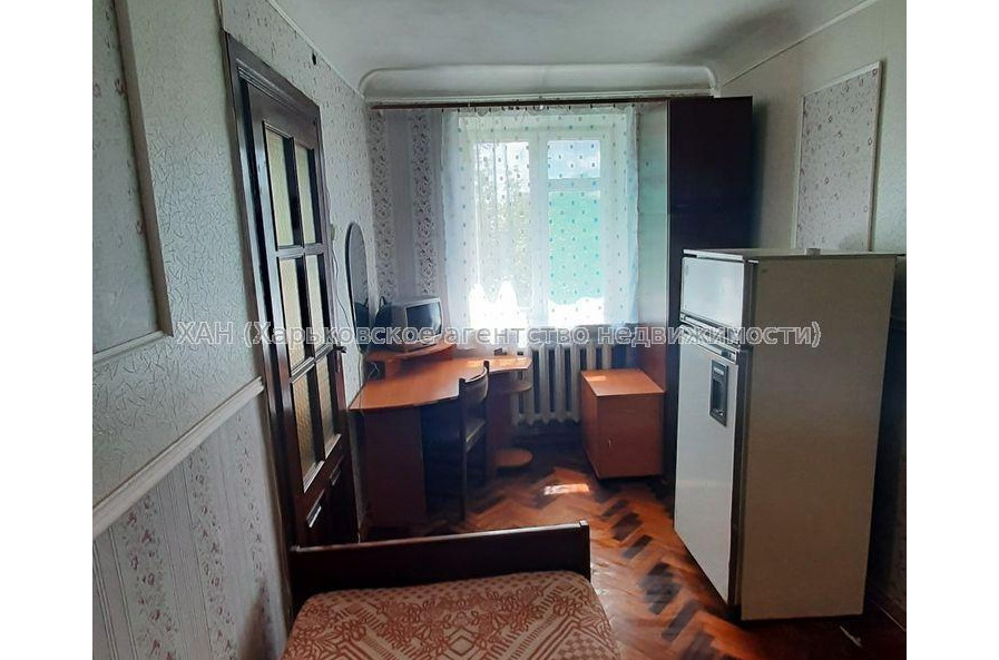 Продам квартиру, Героев Харькова просп. , 2  ком., 43 м², косметический ремонт 