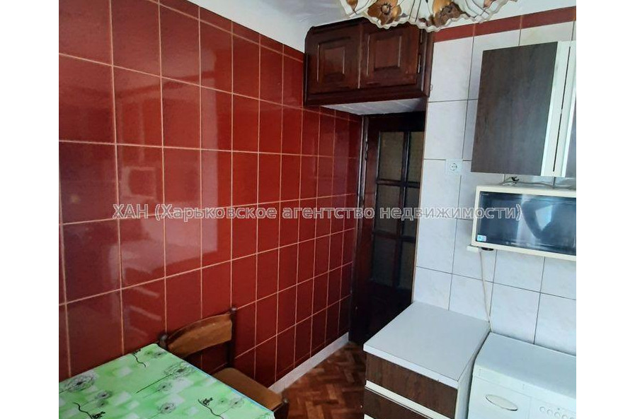 Продам квартиру, Героев Харькова просп. , 2  ком., 43 м², косметический ремонт 