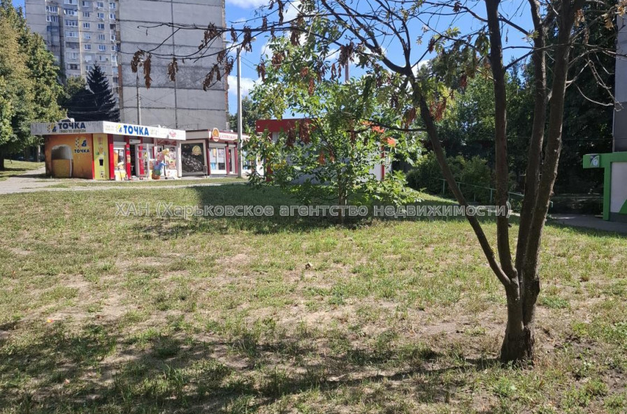 Продам квартиру, Владислава Зубенко ул. , 2 кім., 46.40 м², косметический ремонт 