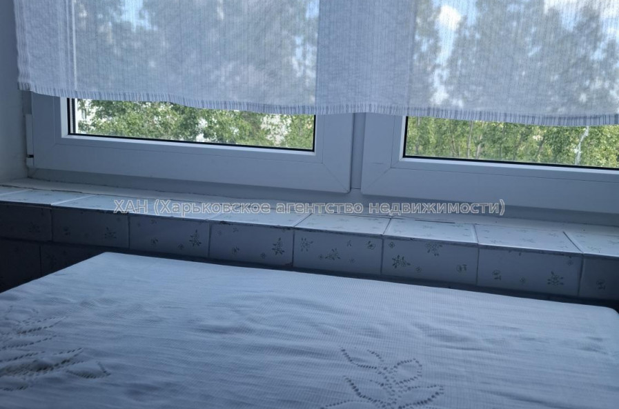 Продам квартиру, Владислава Зубенко ул. , 2 кім., 46.40 м², косметический ремонт 