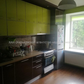 Продам квартиру, Архитектора Алёшина просп. , 2  ком., 72 м², капитальный ремонт