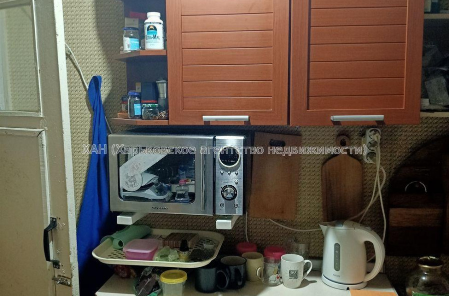 Продам квартиру, Золочевская ул. , 2 кім., 35 м², косметический ремонт 