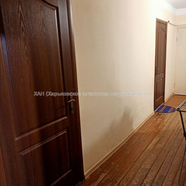 Продам квартиру, Золочевская ул. , 2 кім., 35 м², косметический ремонт 