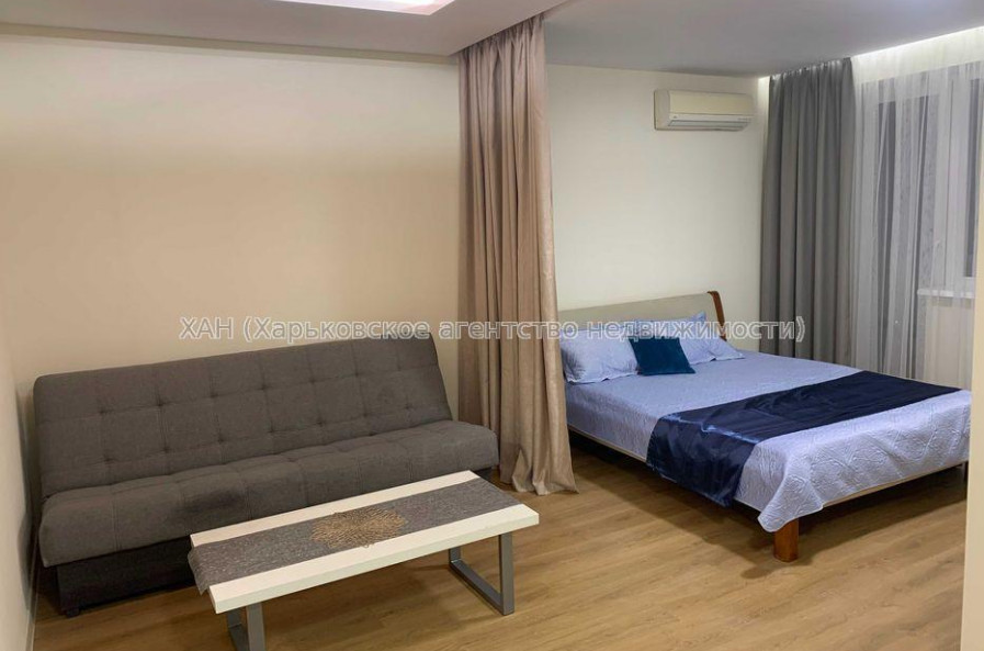 Продам квартиру, Сухумская ул. , 1  ком., 54 м², капитальный ремонт 