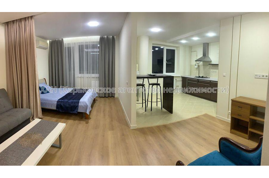 Продам квартиру, Сухумская ул. , 1  ком., 54 м², капитальный ремонт 