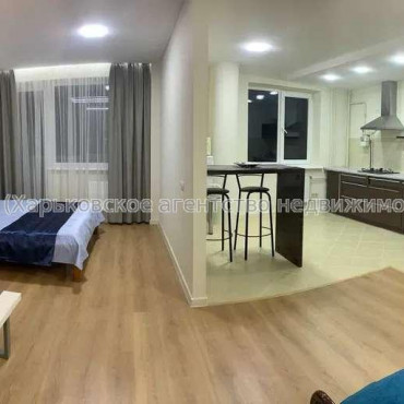 Продам квартиру, Сухумская ул. , 1  ком., 54 м², капитальный ремонт 