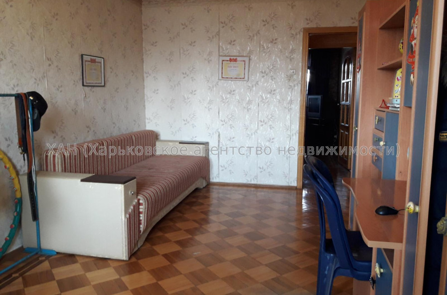 Здам квартиру, Валентиновская ул. , 2 кім., 50 м², косметический ремонт 