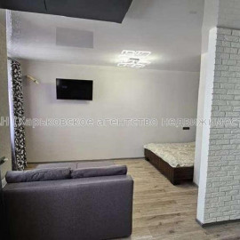 Продам квартиру, Шевченковский пер. , 1 кім., 32 м², евроремонт