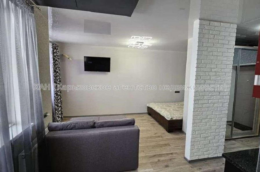 Продам квартиру, Шевченковский пер. , 1 кім., 32 м², евроремонт 