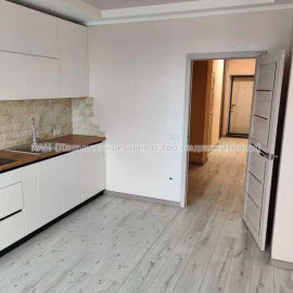 Продам квартиру, Елизаветинская ул. , 2 кім., 76 м², евроремонт