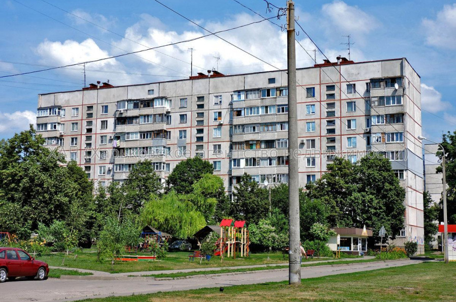 Продам квартиру, Каденюка ул. , 1  ком., 26 м², косметический ремонт 