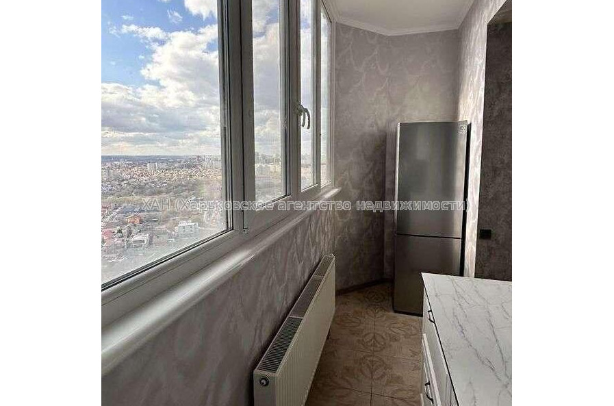 Продам квартиру, Науки просп. , 2  ком., 50 м², капитальный ремонт 