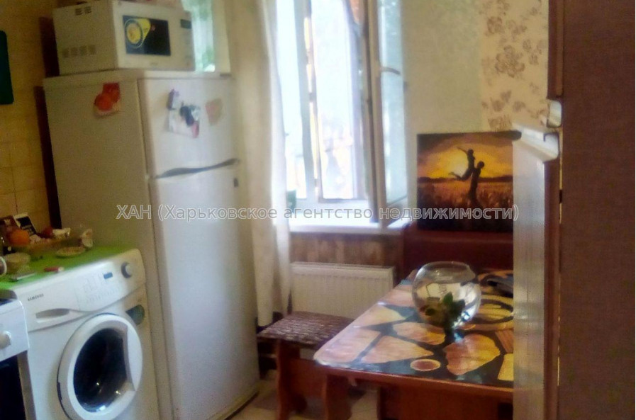 Продам квартиру, Ново-Баварский просп. , 1  ком., 29 м², косметический ремонт 