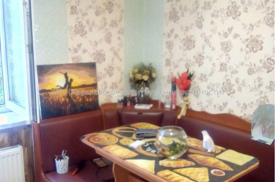 Продам квартиру, Ново-Баварский просп. , 1  ком., 29 м², косметический ремонт 