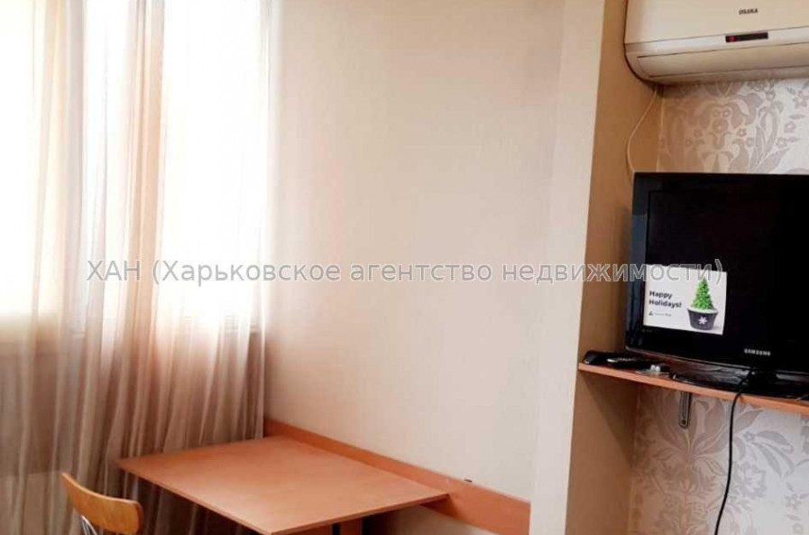 Продам квартиру, Аэрокосмический пр. , 2 кім., 58 м², евроремонт 