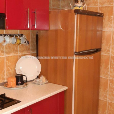 Продам квартиру, Цементная ул. , 3 кім., 80 м², евроремонт 