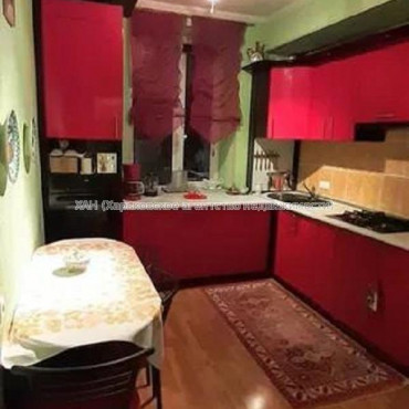 Продам квартиру, Цементная ул. , 3 кім., 80 м², евроремонт 