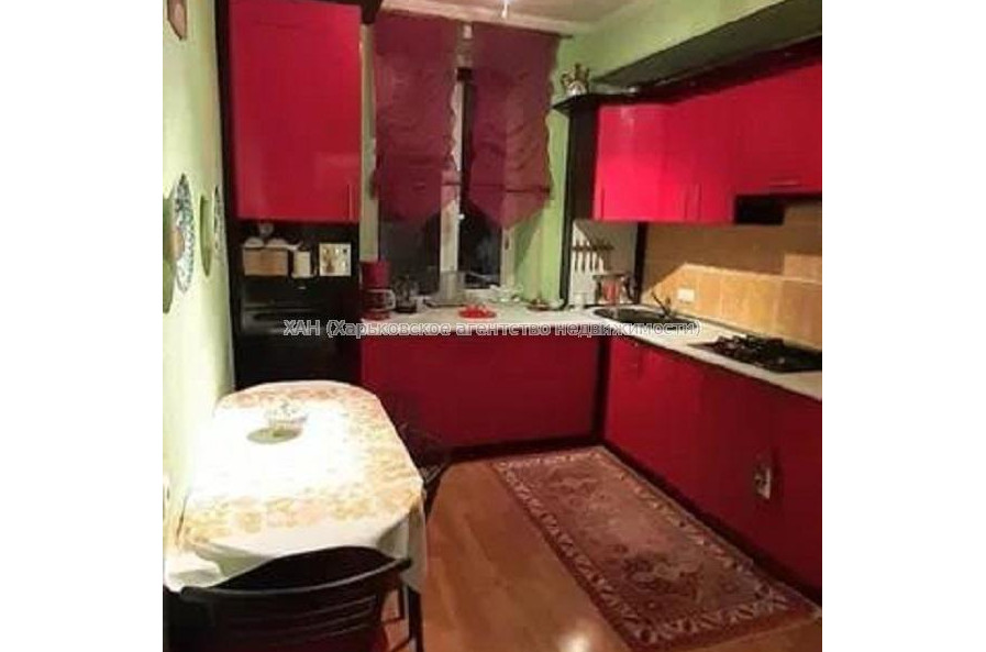 Продам квартиру, Цементная ул. , 3  ком., 80 м², евроремонт 