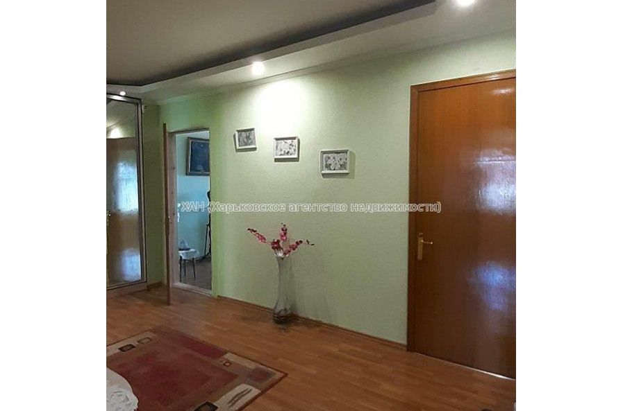 Продам квартиру, Цементная ул. , 3 кім., 80 м², евроремонт 