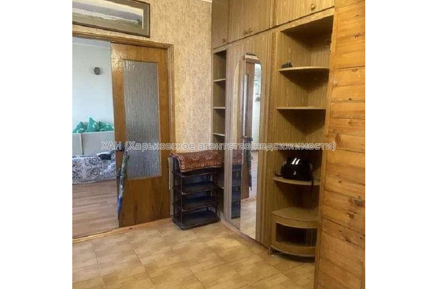 Продам квартиру, Авиационная ул. , 2  ком., 55 м², косметический ремонт 