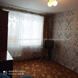 Продам квартиру, Валентиновская ул. , 1  ком., 27 м², косметический ремонт