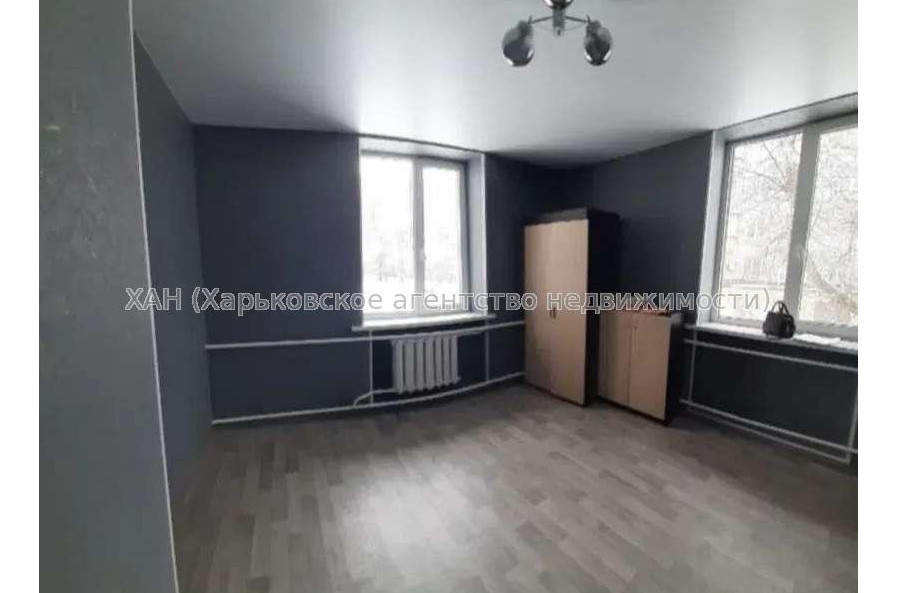 Продам квартиру, Старицкого ул. , 1  ком., 14 м², частичный ремонт 