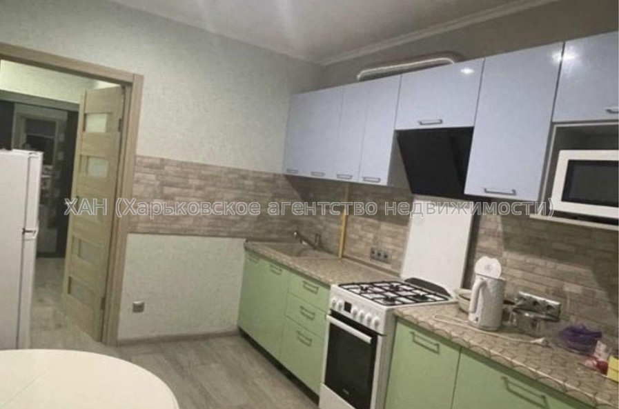 Продам квартиру, Пискуновский пер. , 1 кім., 41 м², евроремонт 