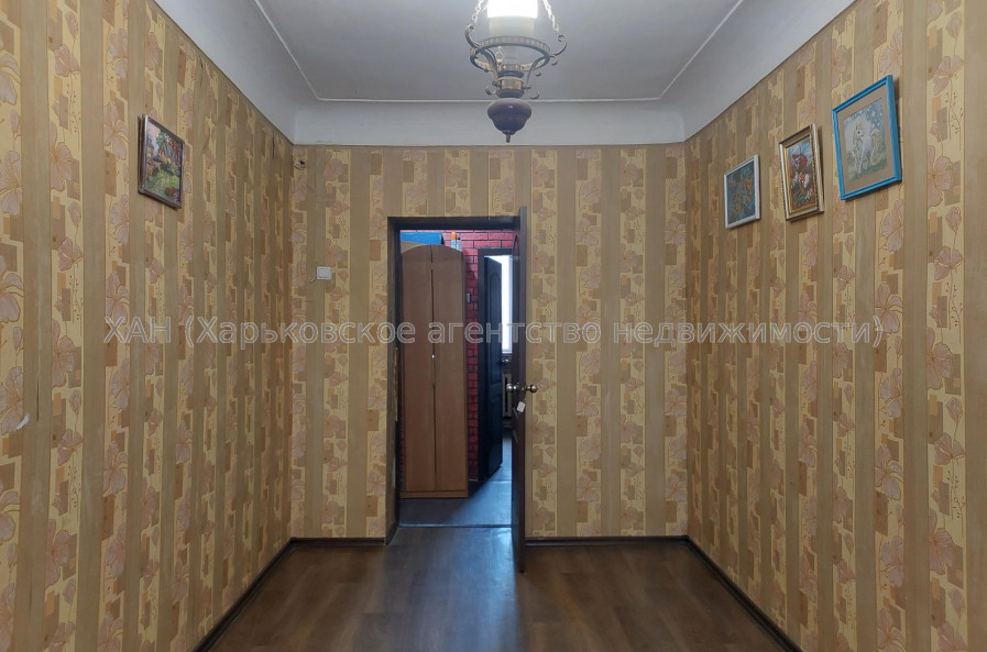 Продам квартиру, Сидоренковская ул. , 3  ком., 50.60 м², косметический ремонт 