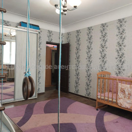 Продам квартиру, Сидоренковская ул. , д. 36/1, корп. 5 , 3 кім., 50.60 м², косметический ремонт