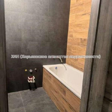 Продам квартиру, Заливная ул. , 2  ком., 60 м², капитальный ремонт 