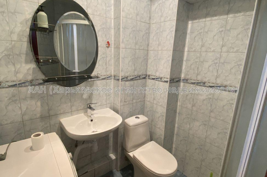 Продам квартиру, Полтавский Шлях ул. , 2 кім., 36 м², косметический ремонт 