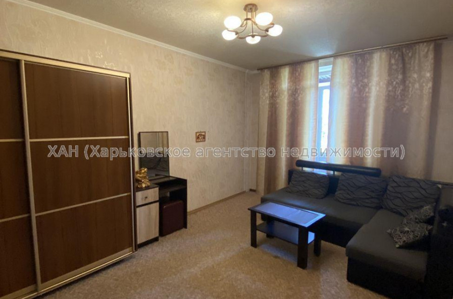 Продам квартиру, Полтавский Шлях ул. , 2  ком., 36 м², косметический ремонт 