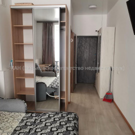 Продам квартиру, Муромская ул. , 1 кім., 22 м², капитальный ремонт
