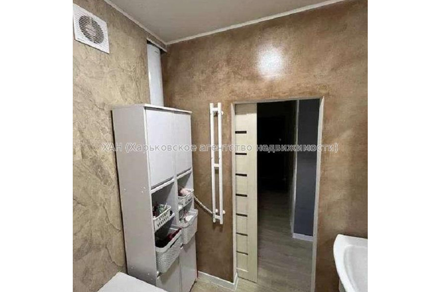 Продам квартиру, Мира ул. , 1  ком., 40 м², капитальный ремонт 