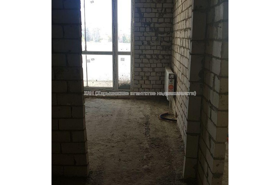 Продам квартиру, Полтавский Шлях ул. , 1  ком., 41 м², без внутренних работ 