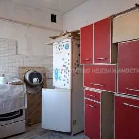 Продам квартиру, Северина Потоцкого пер. , 3 кім., 50 м², частичный ремонт