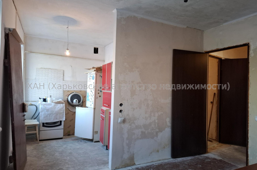 Продам квартиру, Северина Потоцкого пер. , 3 кім., 50 м², частичный ремонт 