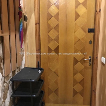 Продам квартиру, Героев Харькова просп. , 1 кім., 27 м², капитальный ремонт 