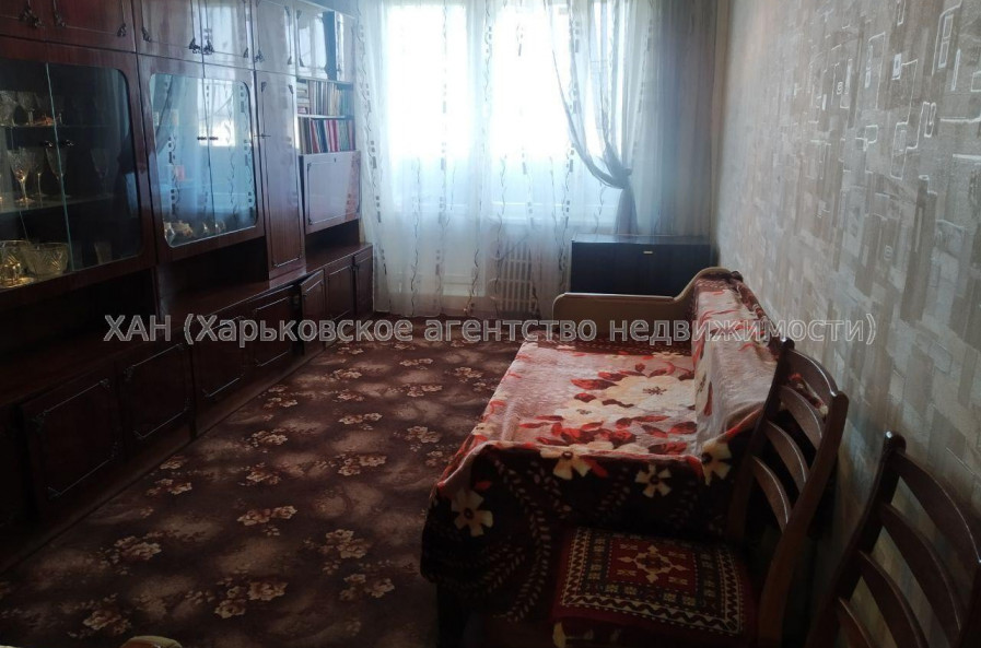 Продам квартиру, Гвардейцев Широнинцев ул. , 3  ком., 63.70 м², советский ремонт 