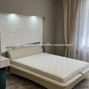 Продам квартиру, Полтавский Шлях ул. , 3  ком., 62 м², евроремонт 