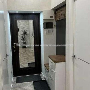 Продам квартиру, Полтавский Шлях ул. , 3  ком., 62 м², евроремонт 