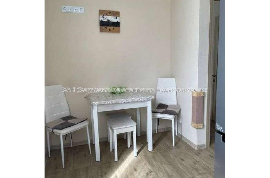 Продам квартиру, Букова ул. , 2 кім., 47 м², евроремонт 