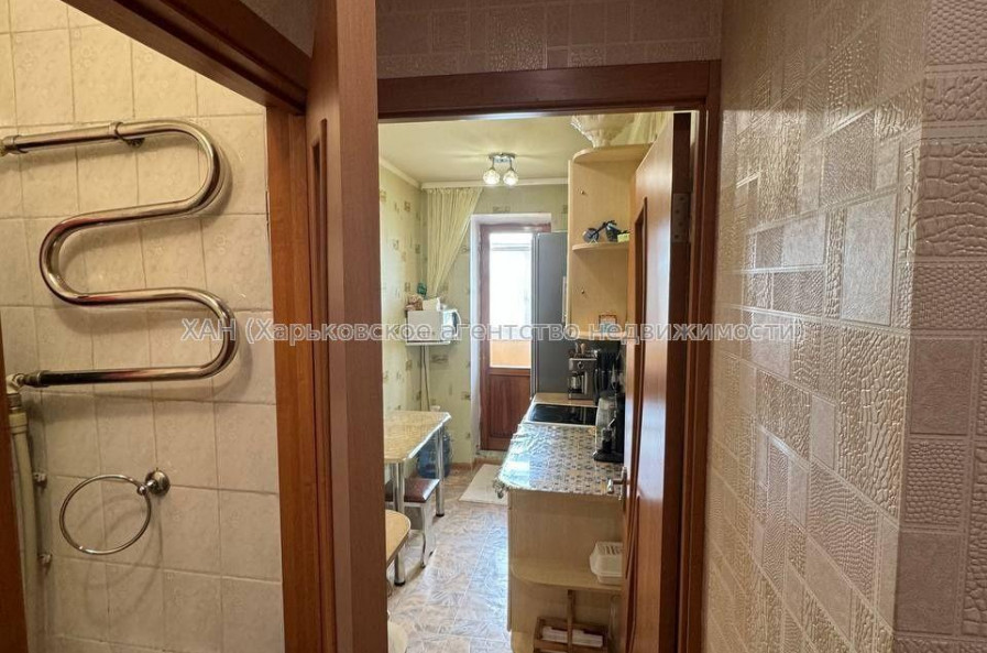 Продам квартиру, Пластичный пер. , 2  ком., 48.40 м², косметический ремонт 