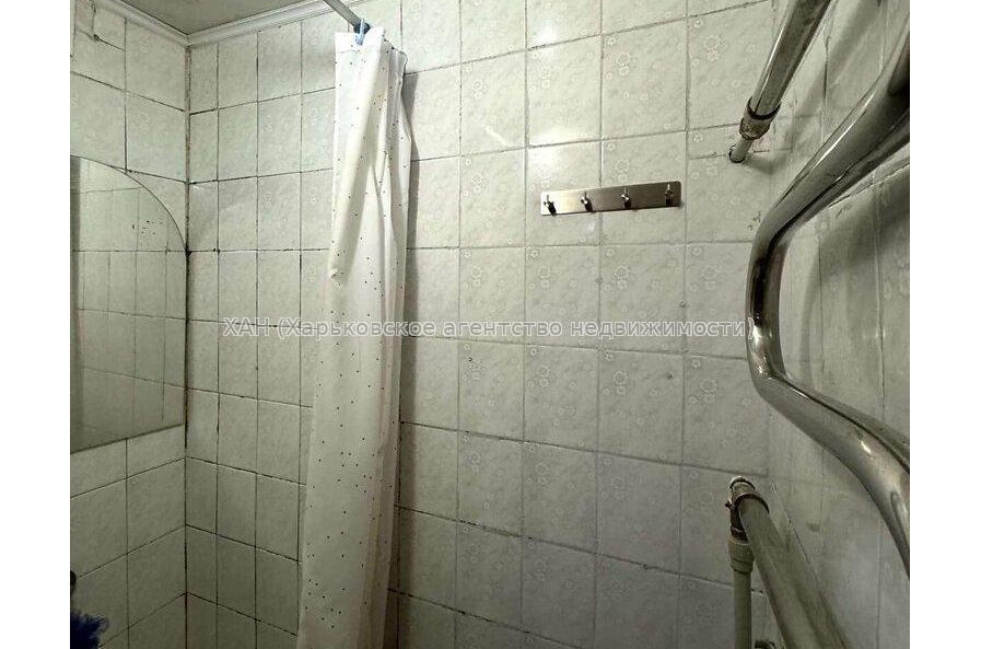 Продам квартиру, Пластичный пер. , 2  ком., 48.40 м², косметический ремонт 